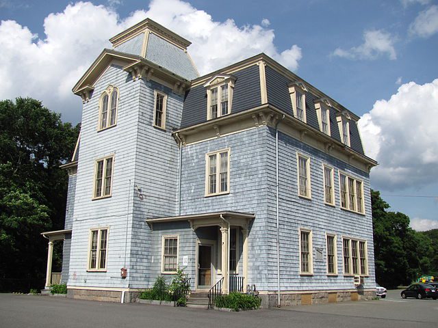 Movers Westwood - The Colburn School is one of the oldest buildings in Westwood, MA