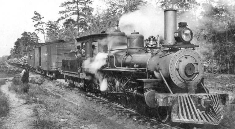 texas southeastern railroad engine