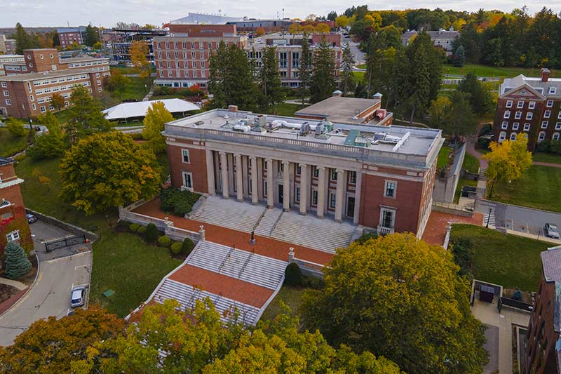 college and dorm movers worcester holy cross